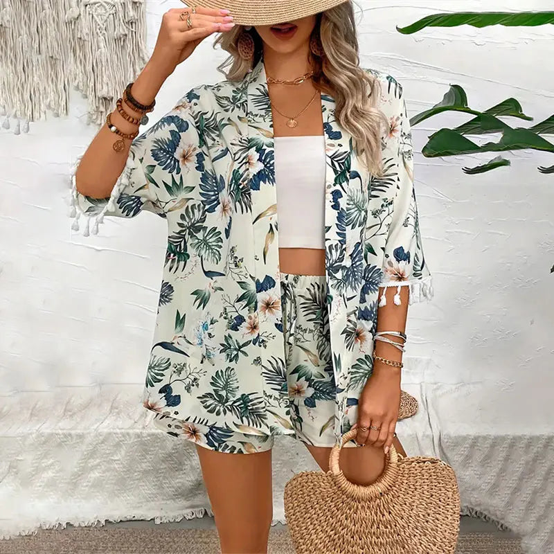 Conjunto feminino Shorts e kimono