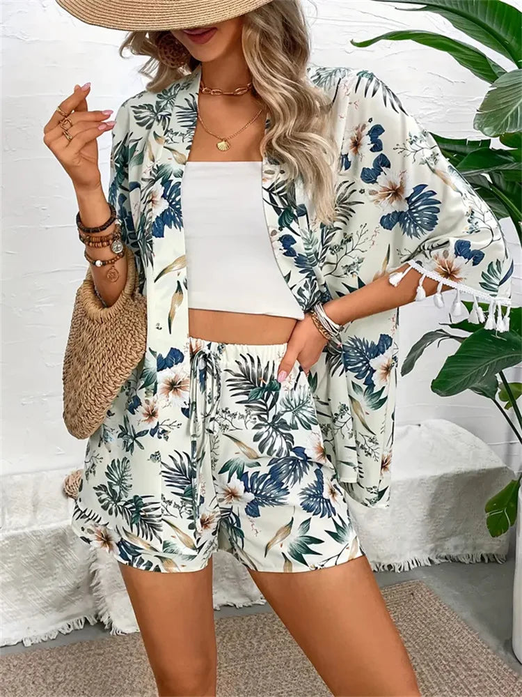 Conjunto feminino Shorts e kimono